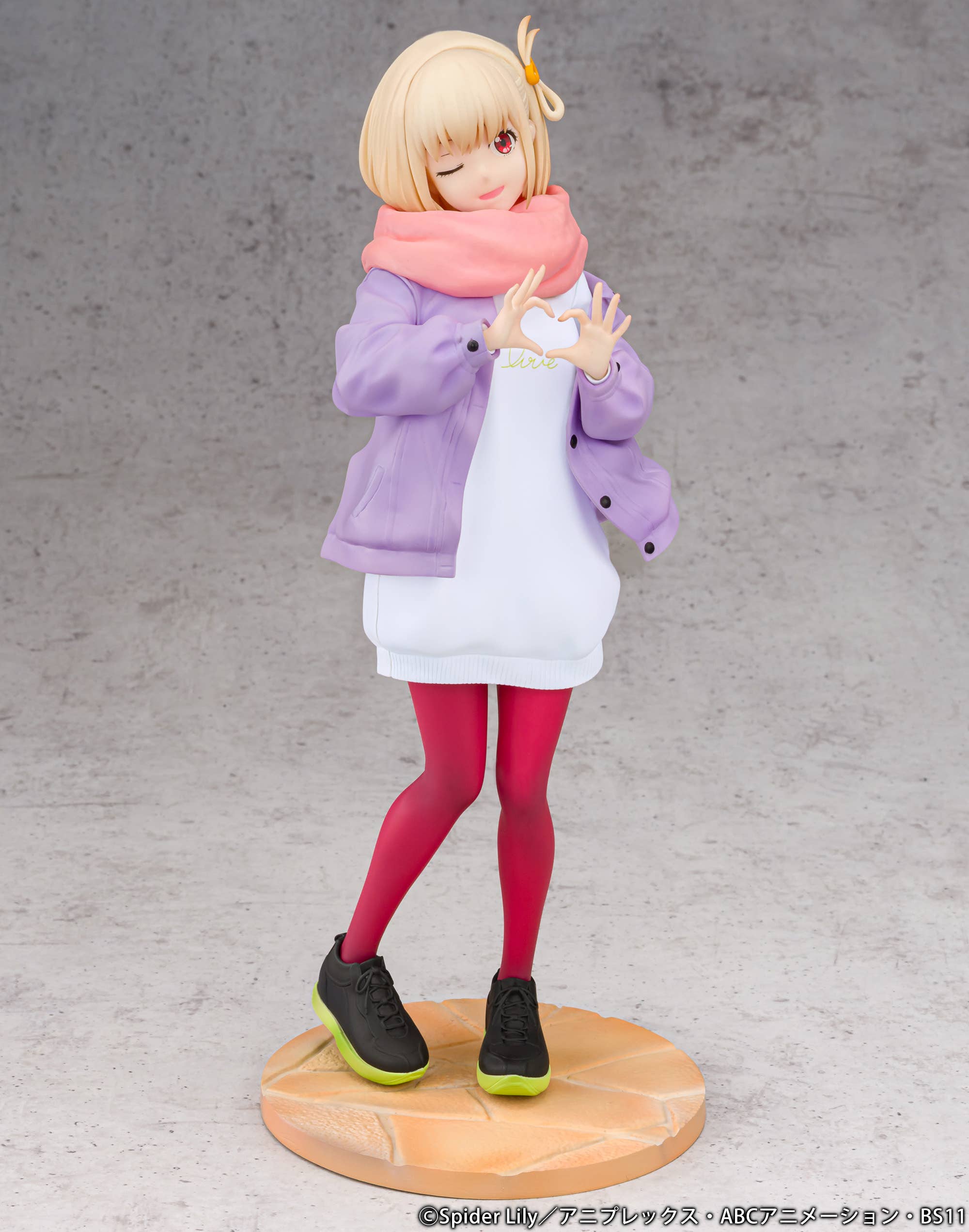 1/7 Scale Figure "Chisato Nishikigi Winter ver. " - Image 3