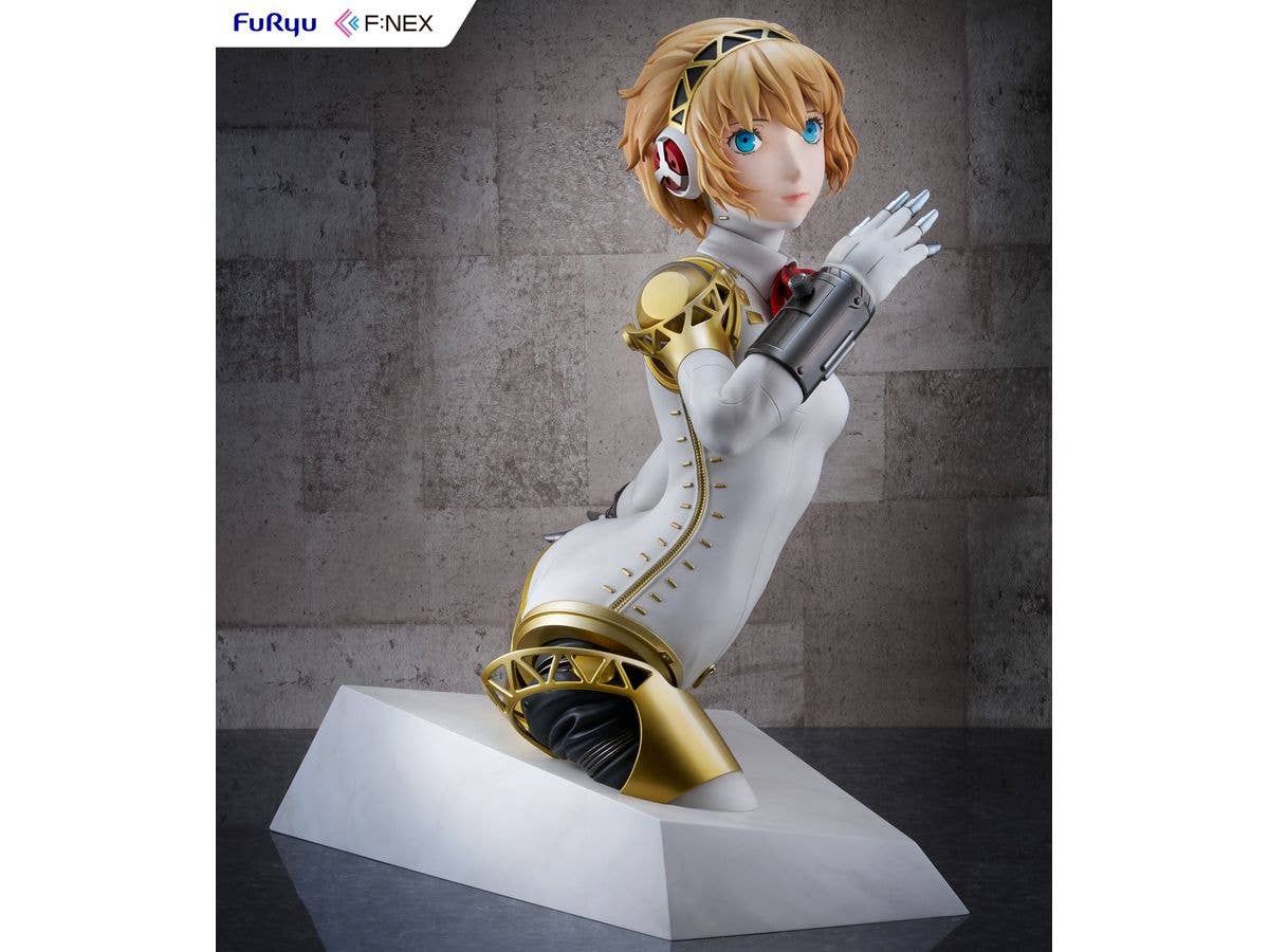 Aigis 1/1 Scale Bust Figure - Image 4