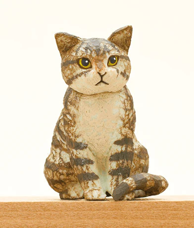 AIP mio hashimoto Cat sculpture (Box of 12) - Image 4