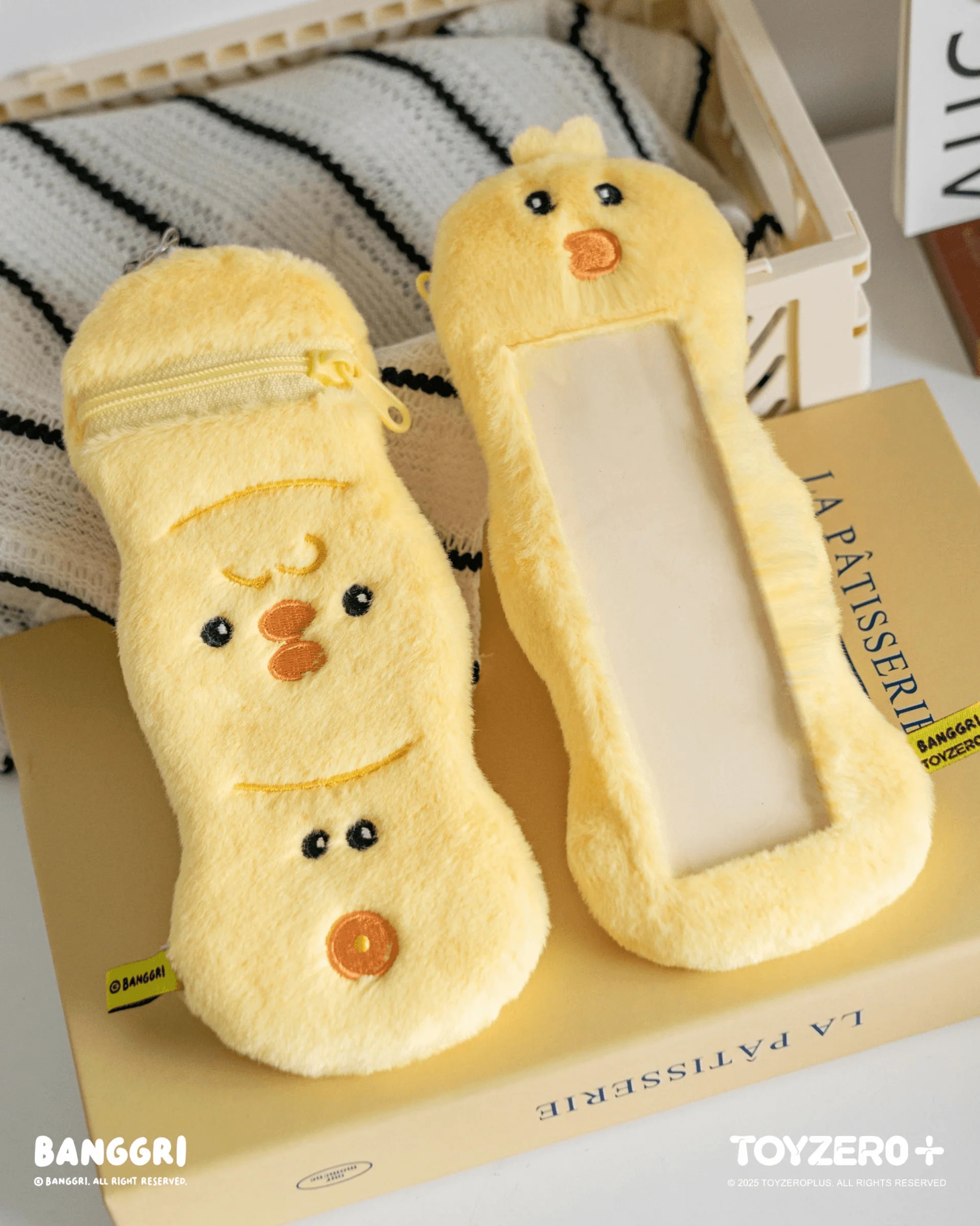 BANGGRI Generic Series - Plush Photocard Case Keychain (Bang-ari ver.) - Image 6