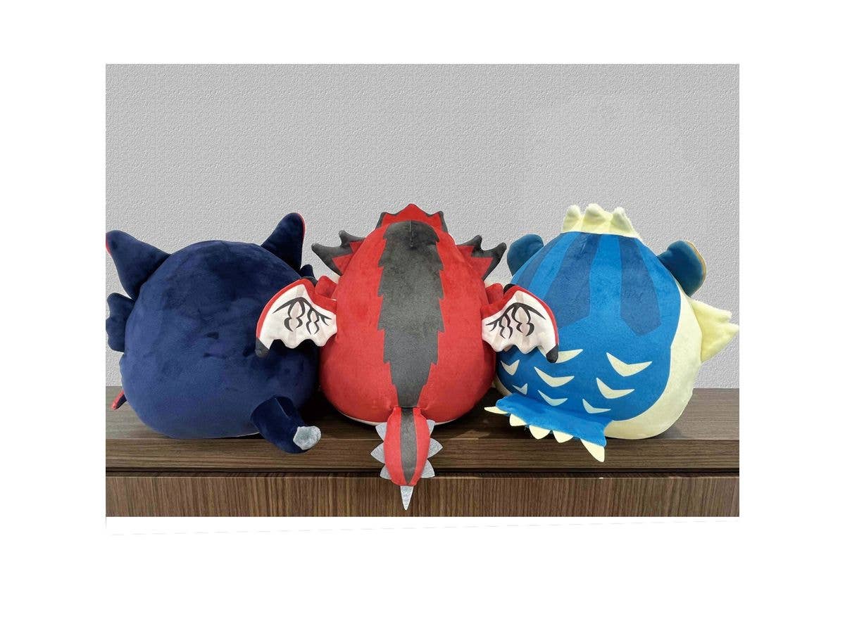 Monster Hunter Fluffy Eggshaped Plush Arzuros - Image 5