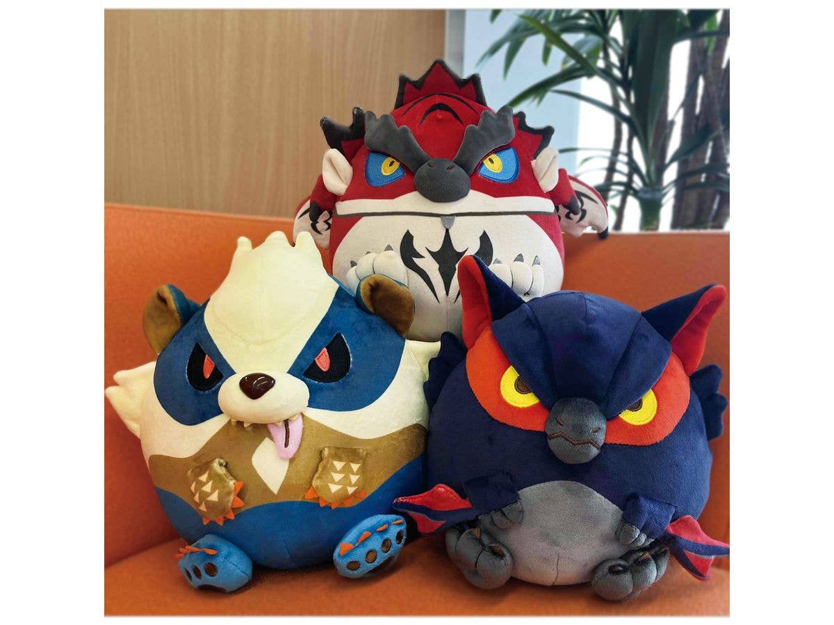 Monster Hunter Fluffy Eggshaped Plush Arzuros - Image 6