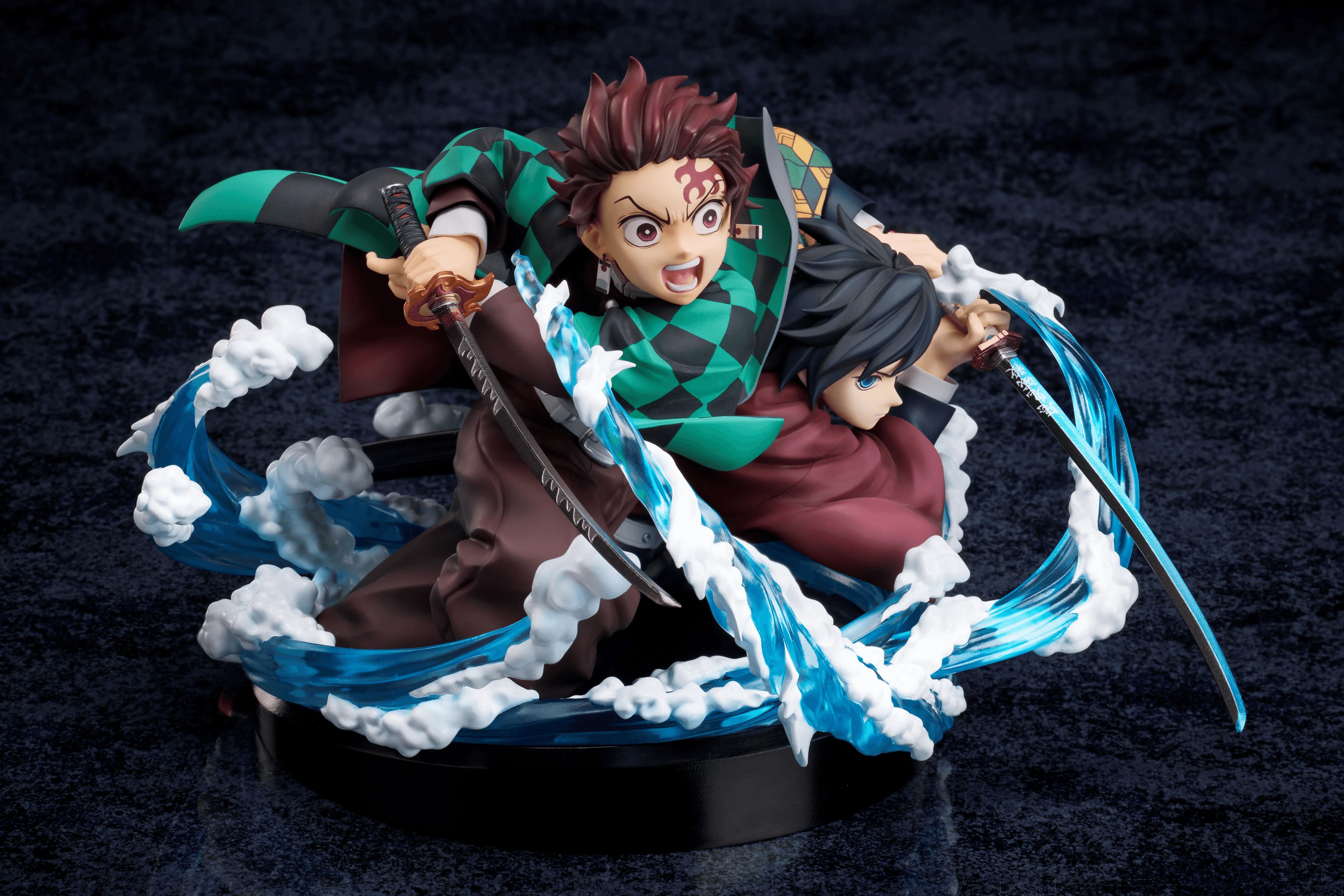 Demon Slayer: Kimetsu no Yaiba Tanjiro&Giyuu non-scale figure - Image 5