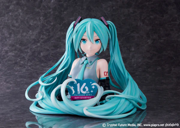 Hatsune Miku 16th Anniversary Bust Figure - Image 2