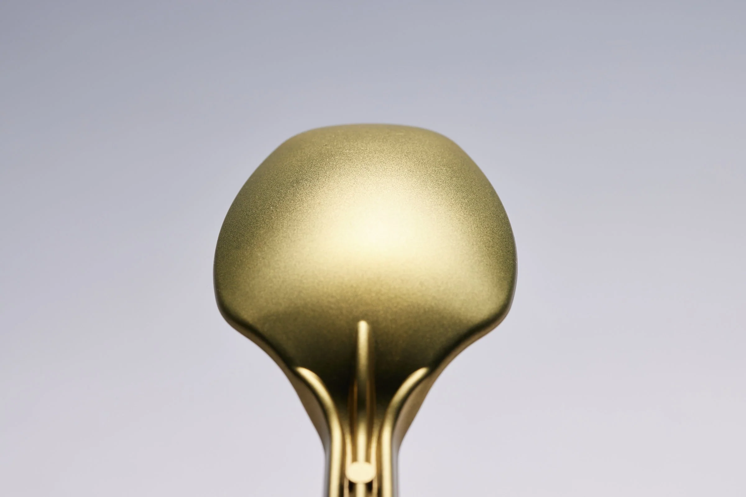 Mr Hobby Mr. Color Ultra Metallic Series - UM02 Ultra Gold - Image 2