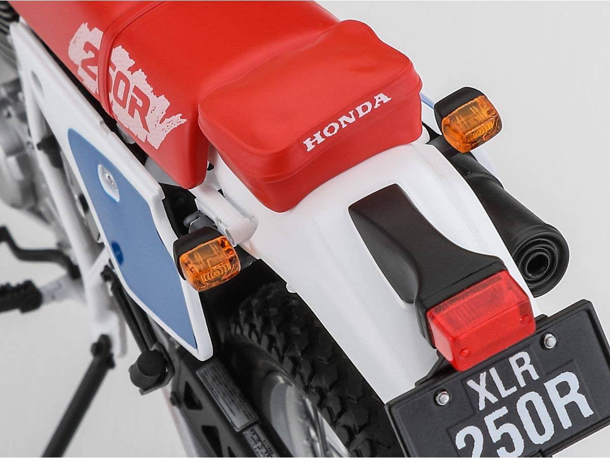 1/12 Honda XLR250R (MD22) (1991) - Image 6