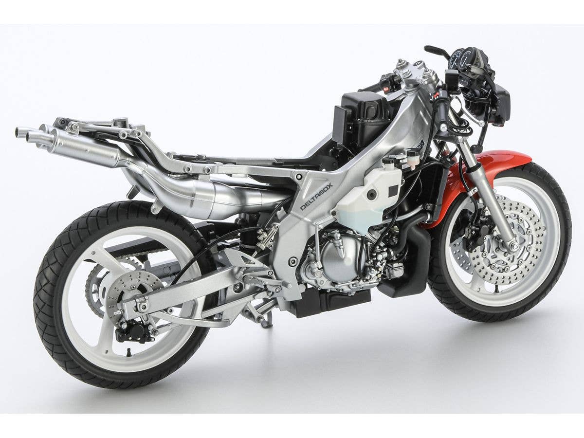 1/12 Yamaha TZR250 (3MA) (1989) - Image 9