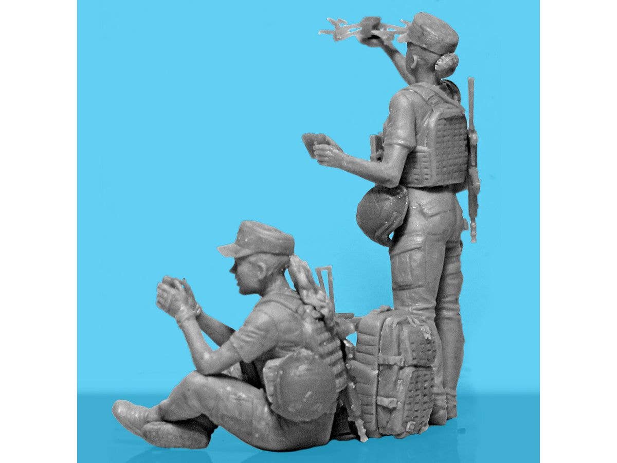ICM 1/35 ''War has no gender'. Female servicemen of the Armed Forces of Ukraine (100% new molds) - Image 10