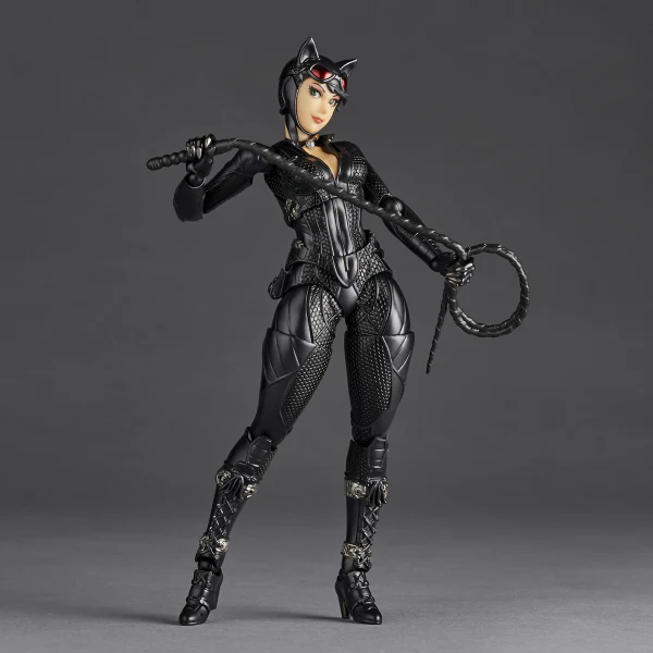 Revoltech Amazing Yamaguchi Cat Woman - Image 2