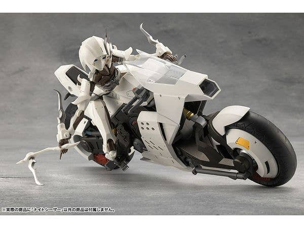 NIGHT CZAR - Vehicle Model Kit - Image 7