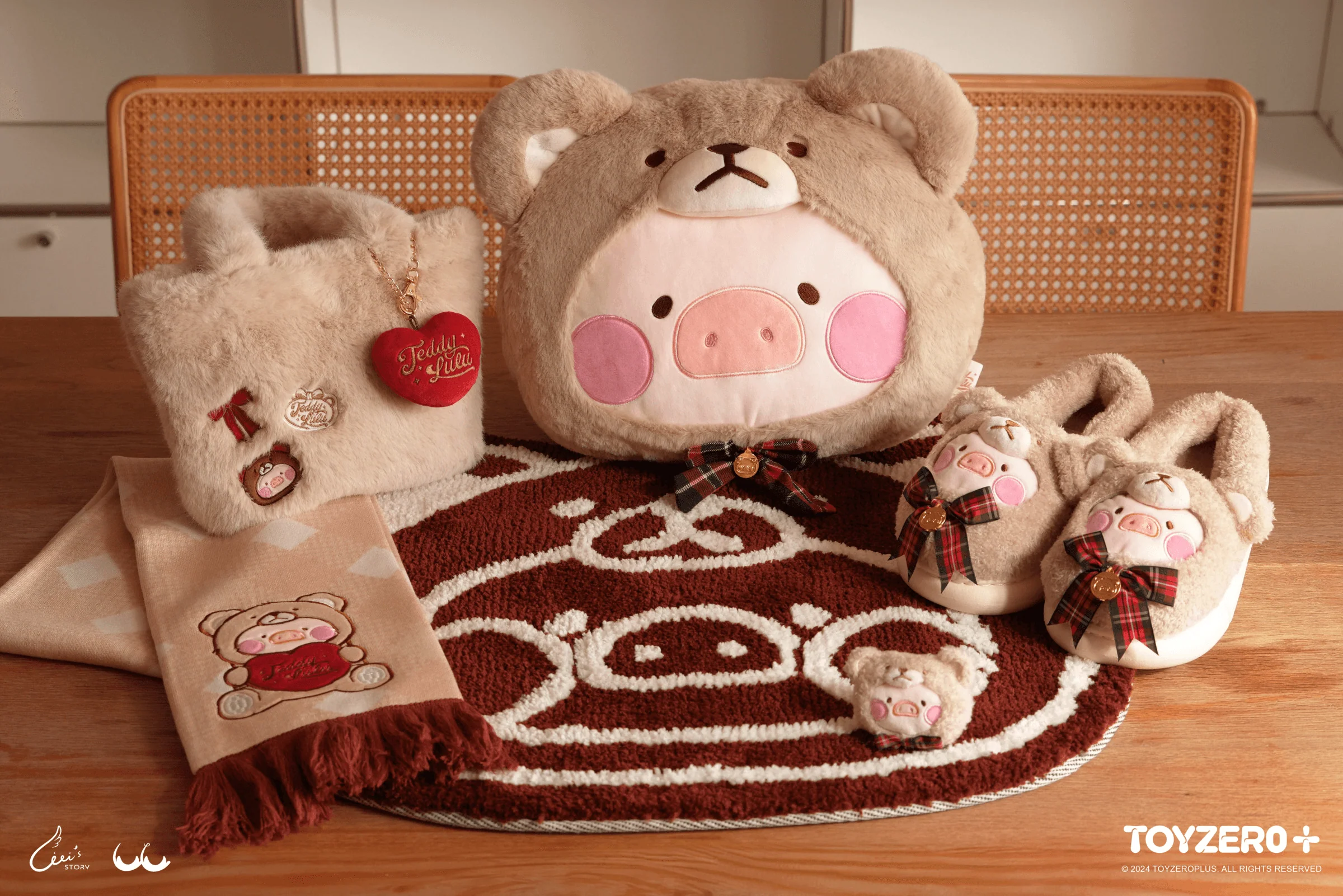 LuLu the Piggy - Teddy LuLu Plush Tote Bag - Image 6