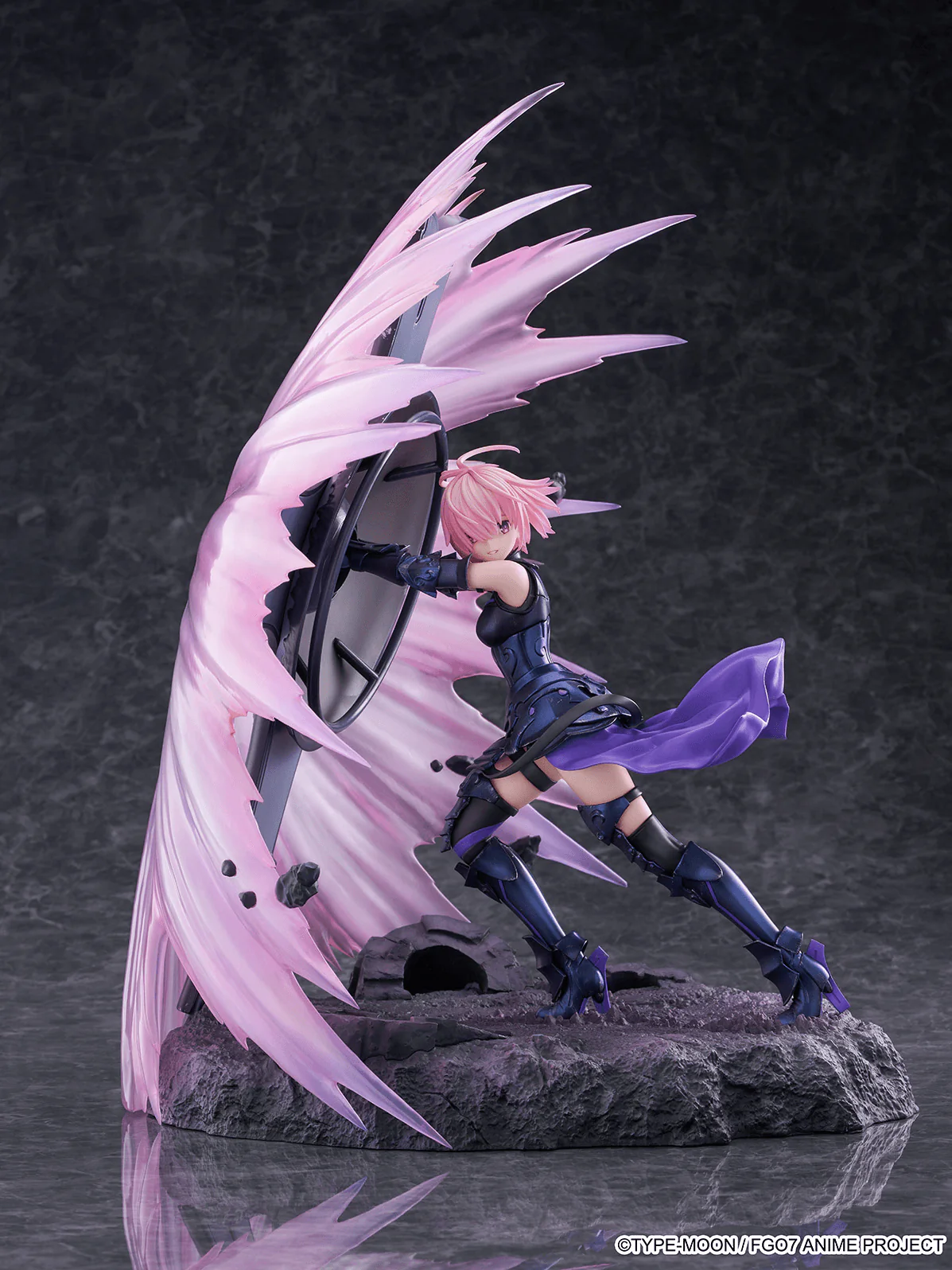 Mash Kyrielight 1/7 Scale Figure - Image 3