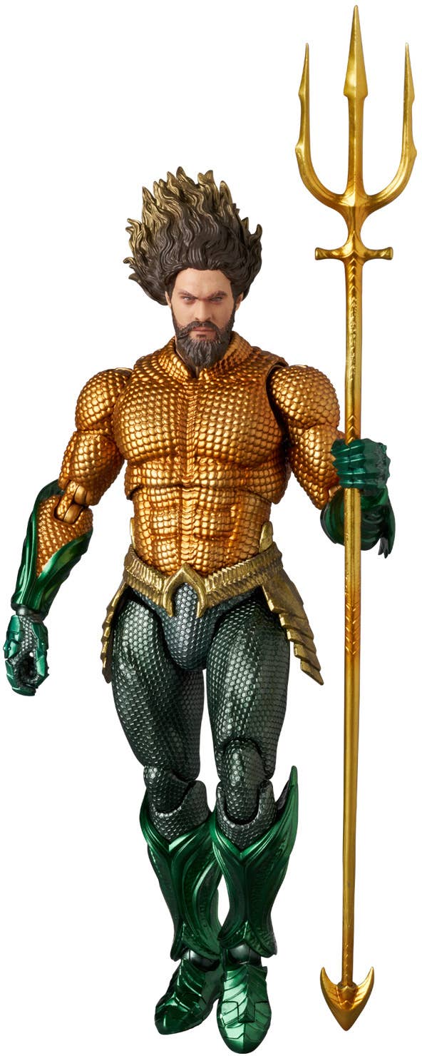 MAFEX AQUAMAN（GOLD & GREEN SUIT）
