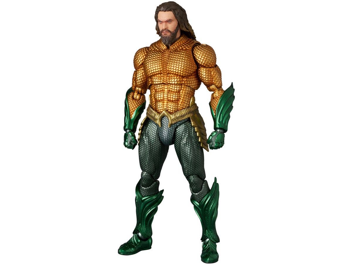 MAFEX AQUAMAN（GOLD & GREEN SUIT） - Image 4