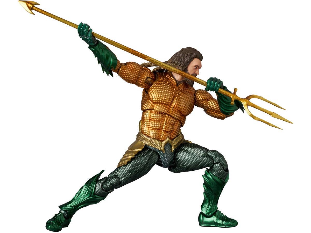 MAFEX AQUAMAN（GOLD & GREEN SUIT） - Image 9