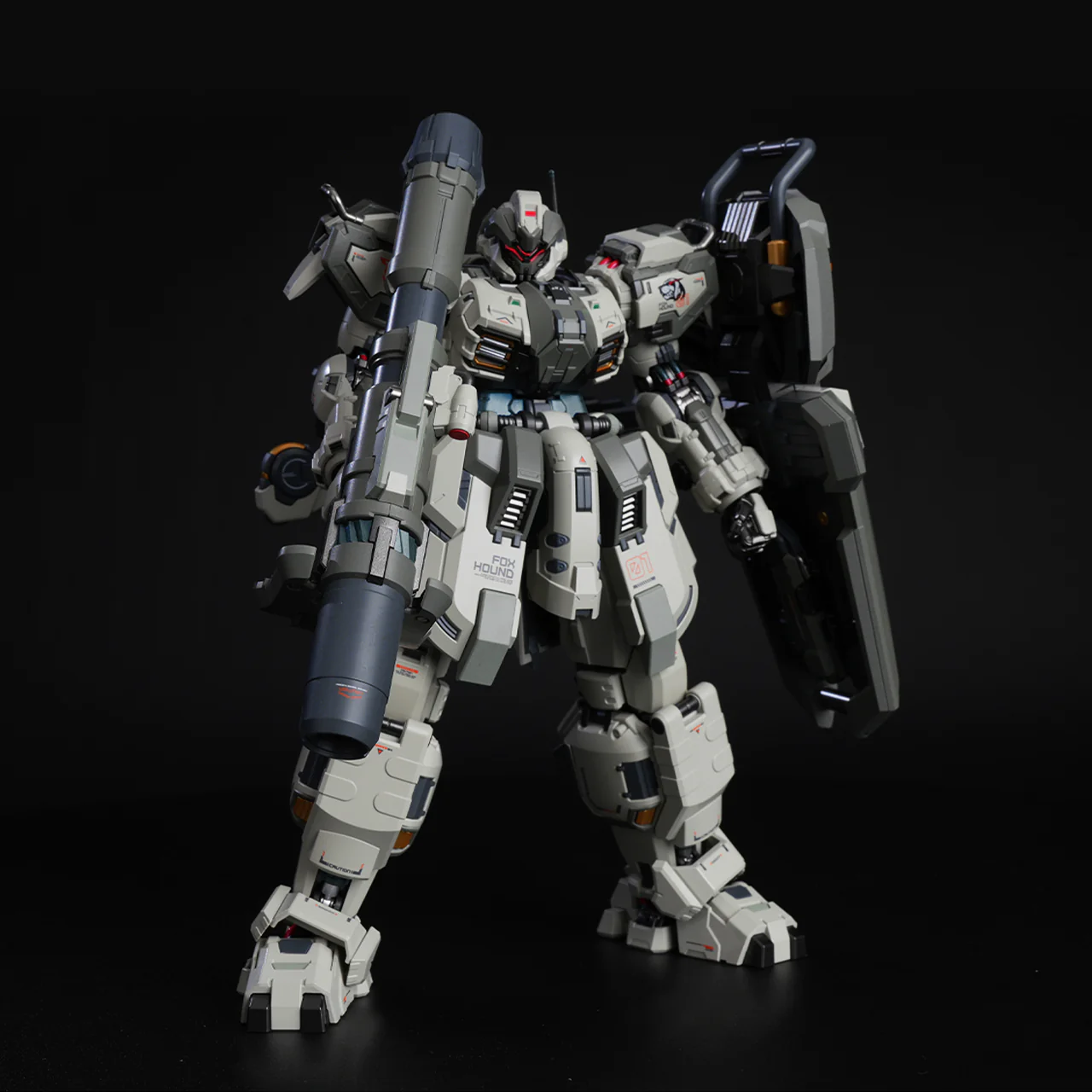 MOSHOW Progenitor Effect Foxhound Butcher Standard Type, Action Figure