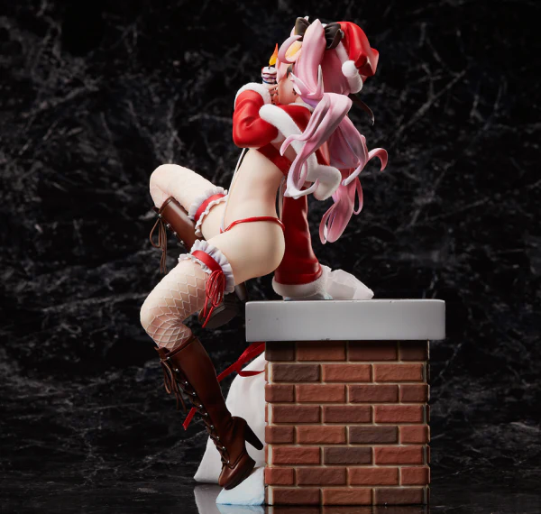 Sucre - Santa Girl Figure - Image 4