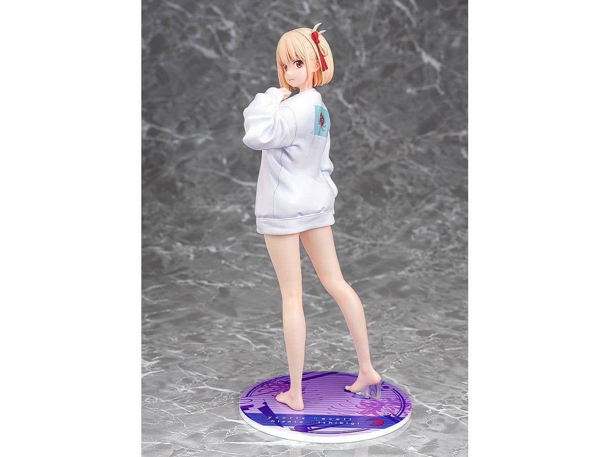 Chisato Nishikigi: Oversized Sweatshirt Ver. - Image 2