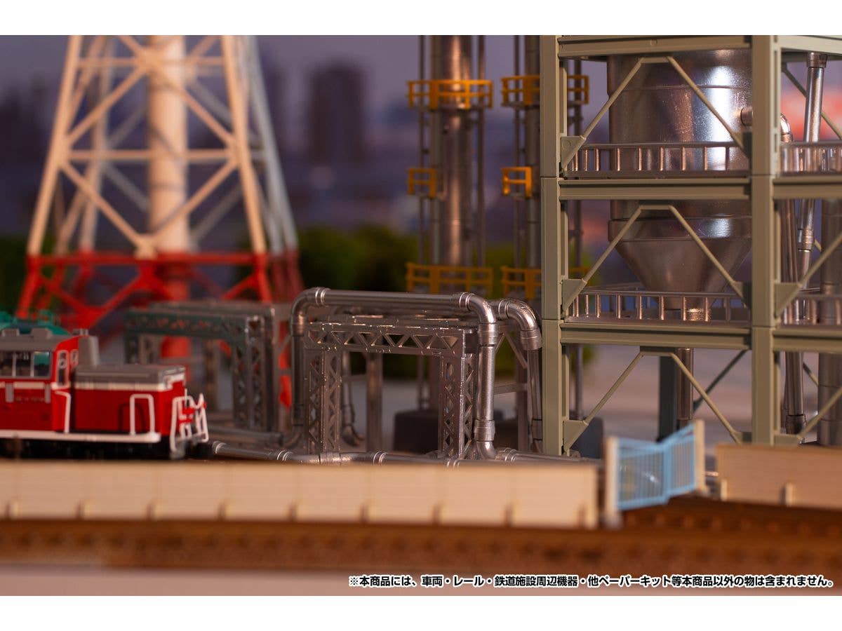 1/150 scale structure kit (Fractionating columns) - Image 8
