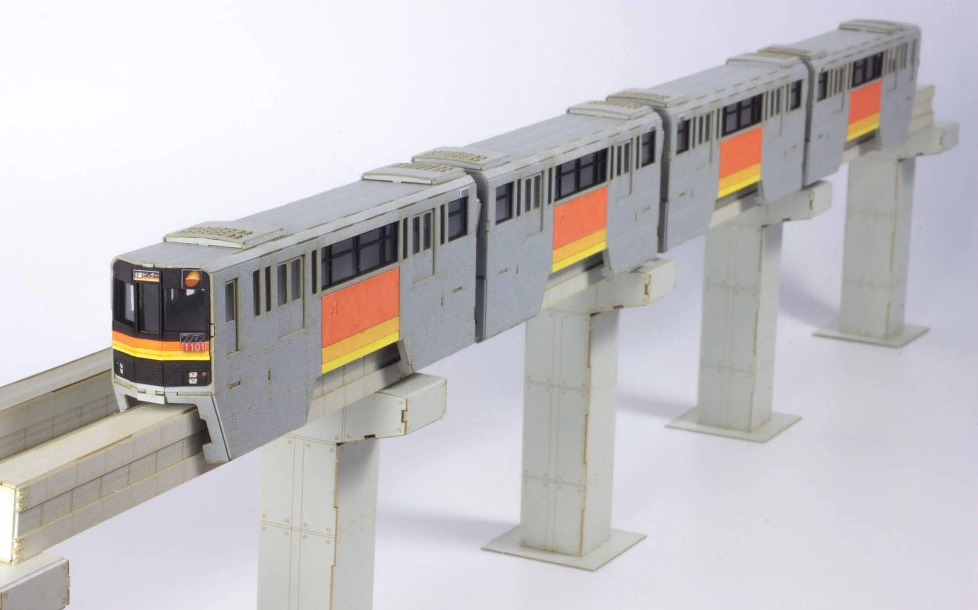 1/150 Scale Tama Intercity Monorail Series 1000 Paper kit(4cars)