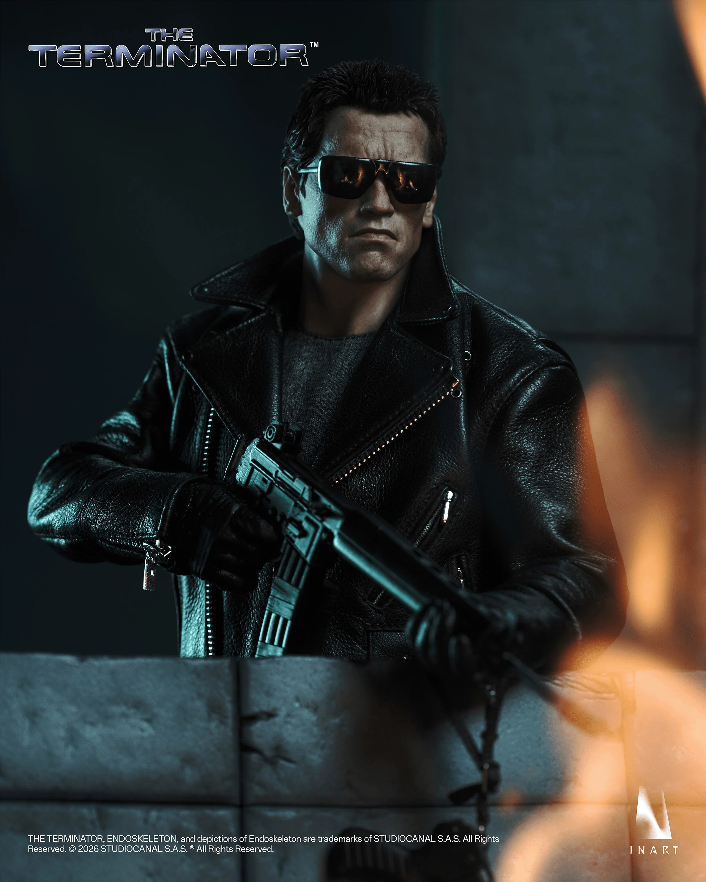 INART – The Terminator - T-800 1/6 Collectible Figure - Image 3