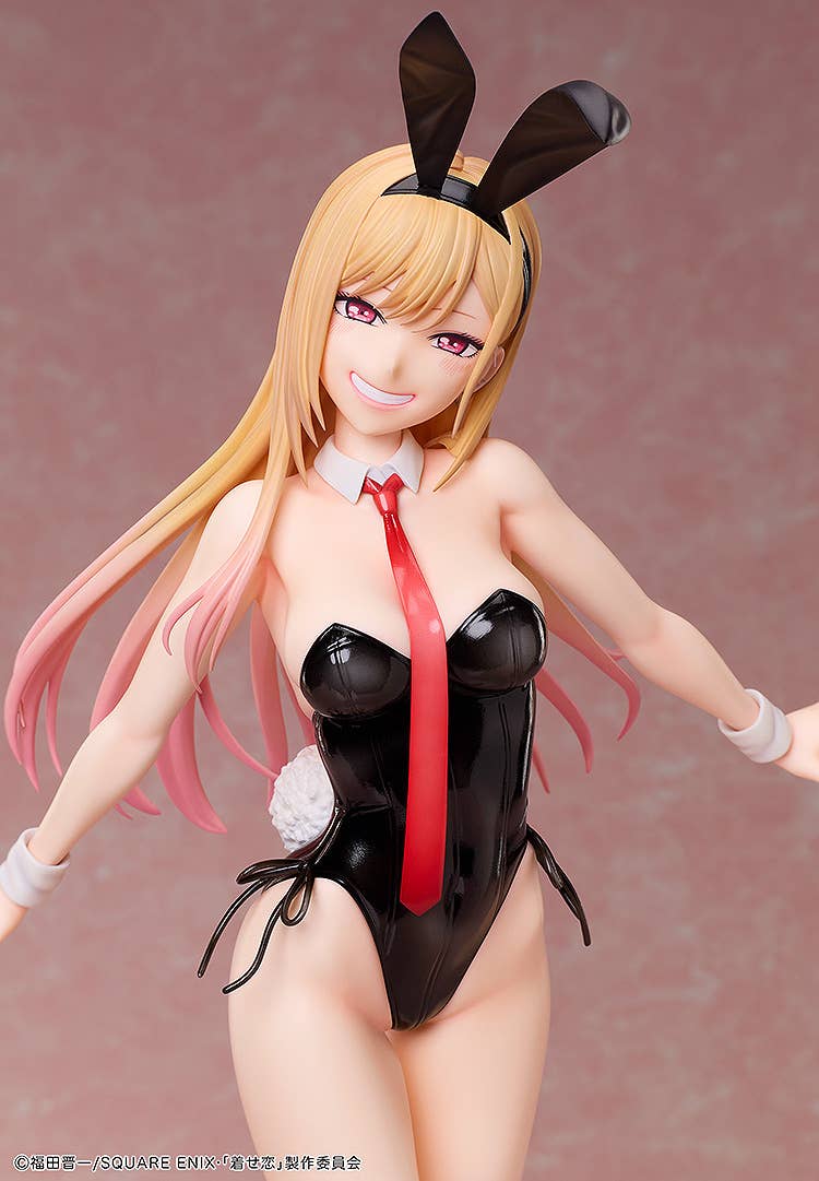 Marin Kitagawa: Bare Leg Bunny Ver. - Image 9