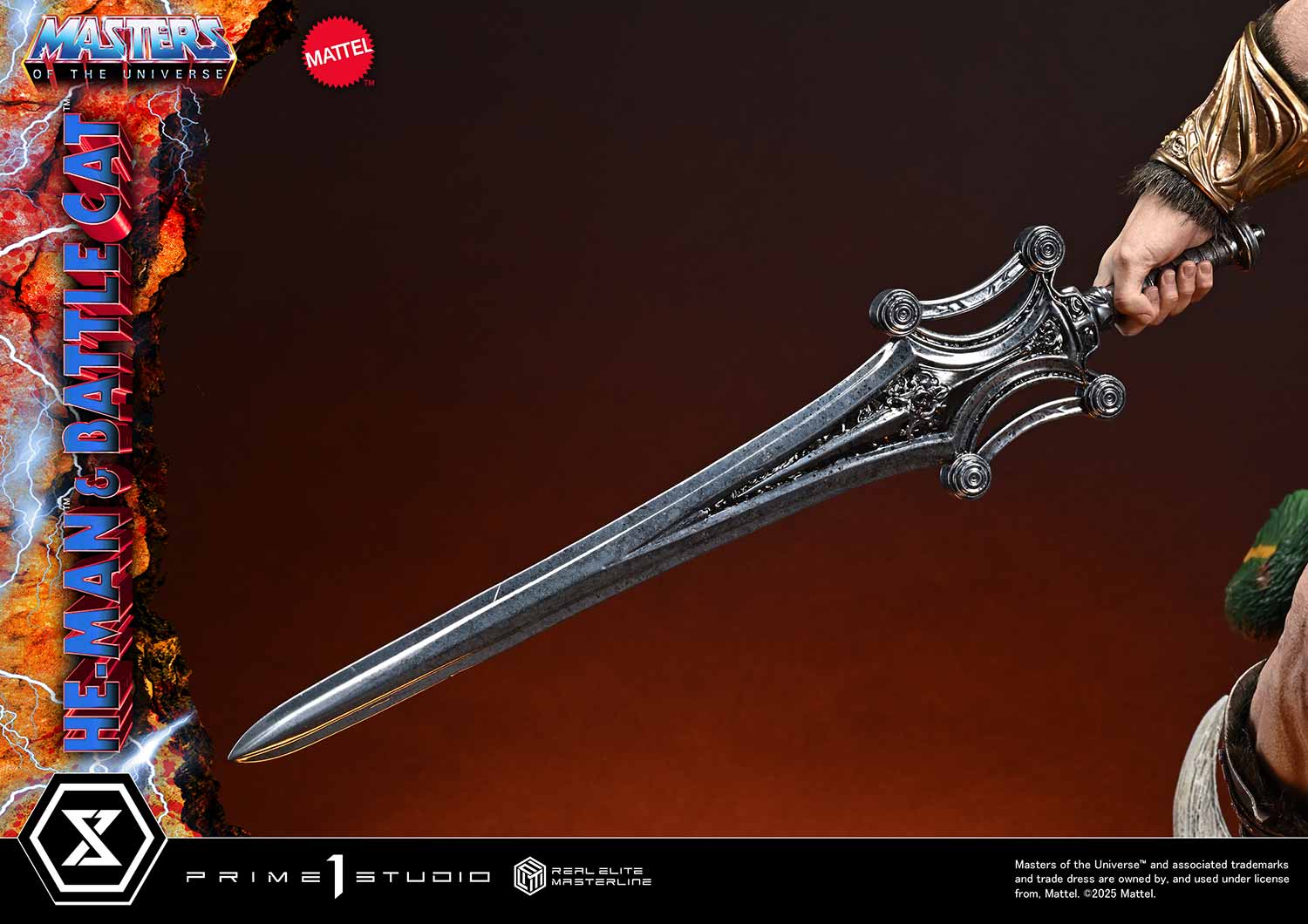 Real Elite Masterline Masters of the Universe He-Man & Battle Cat Ultimate Bonus Version - Image 6