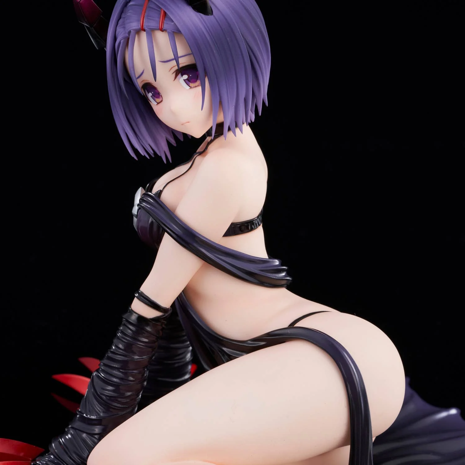 To LOVE-Ru Darkness — Haruna Sairenji Darkness Ver. 1/6 Scale Figure (Renewal Package Edition) - Image 8