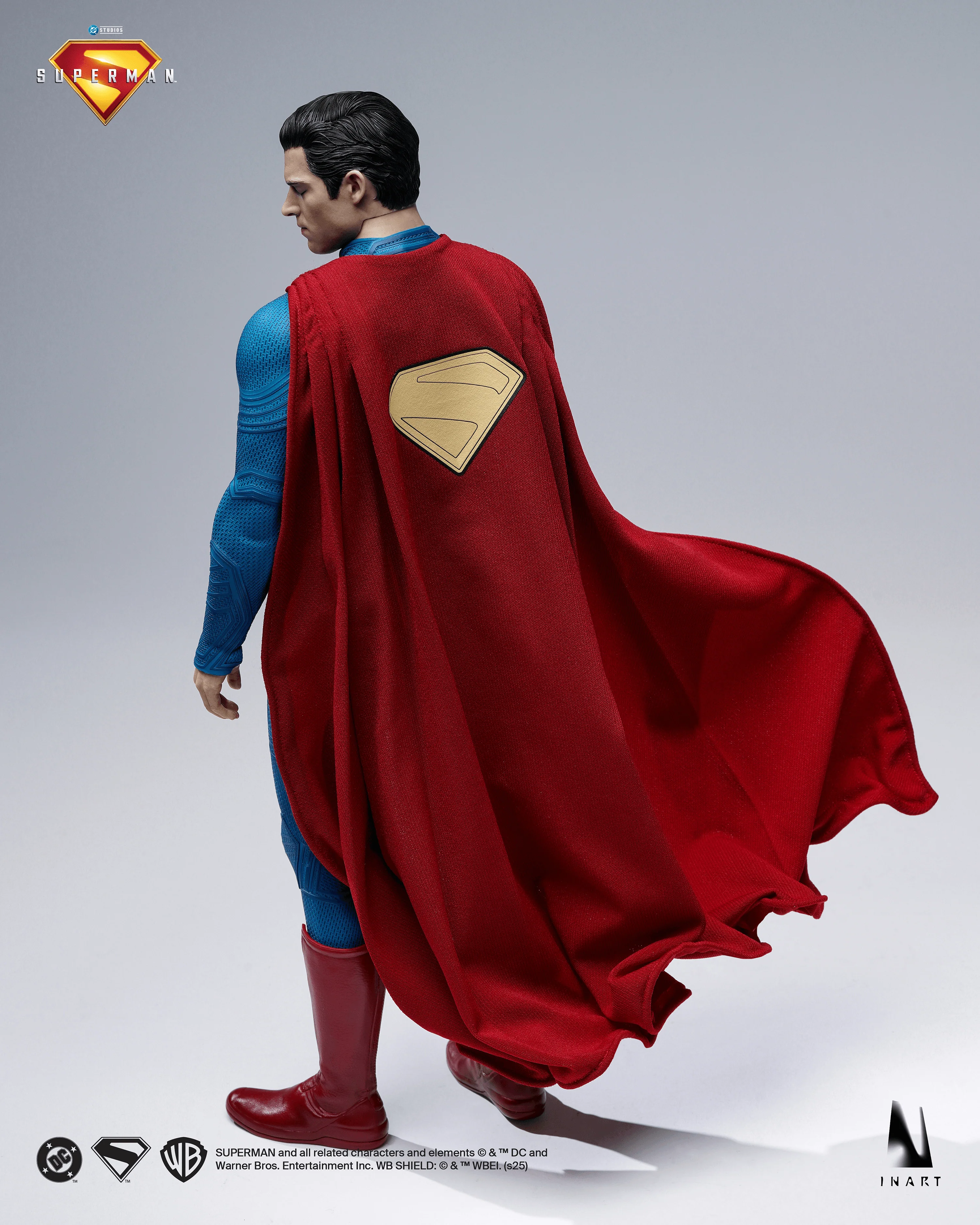INART – Superman (2025) - Superman 1/6 Collectible Figure - Image 7
