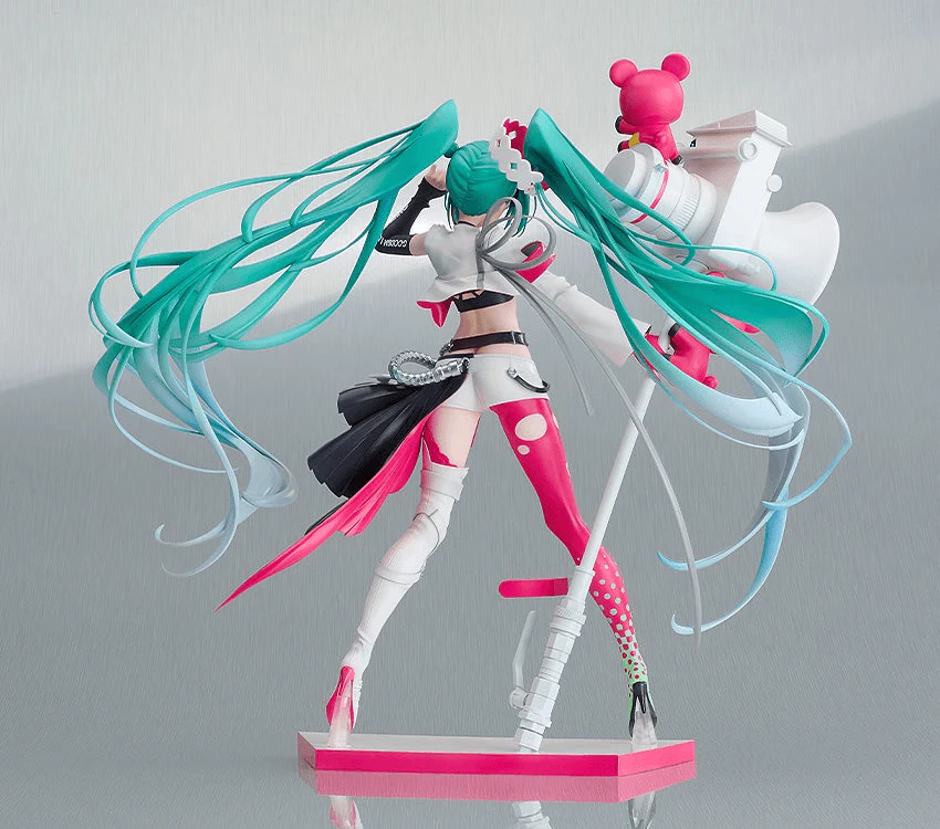 Racing Miku 2025 Ver. - Image 4