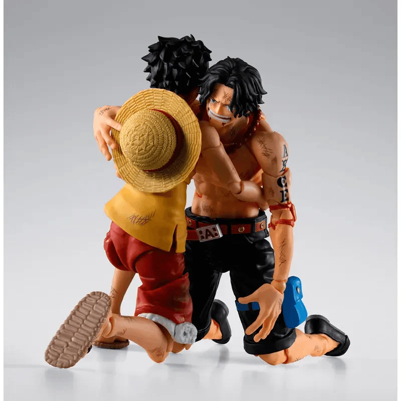 S.H.Figuarts PORTGAS.D.ACE -MARINEFORD- (P-Bandai Exclusive) - Image 8