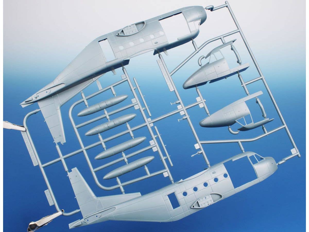 Special Hobby 1/72 CASA C-212-300/400 ‘Long Nosed Casas’ - Image 3
