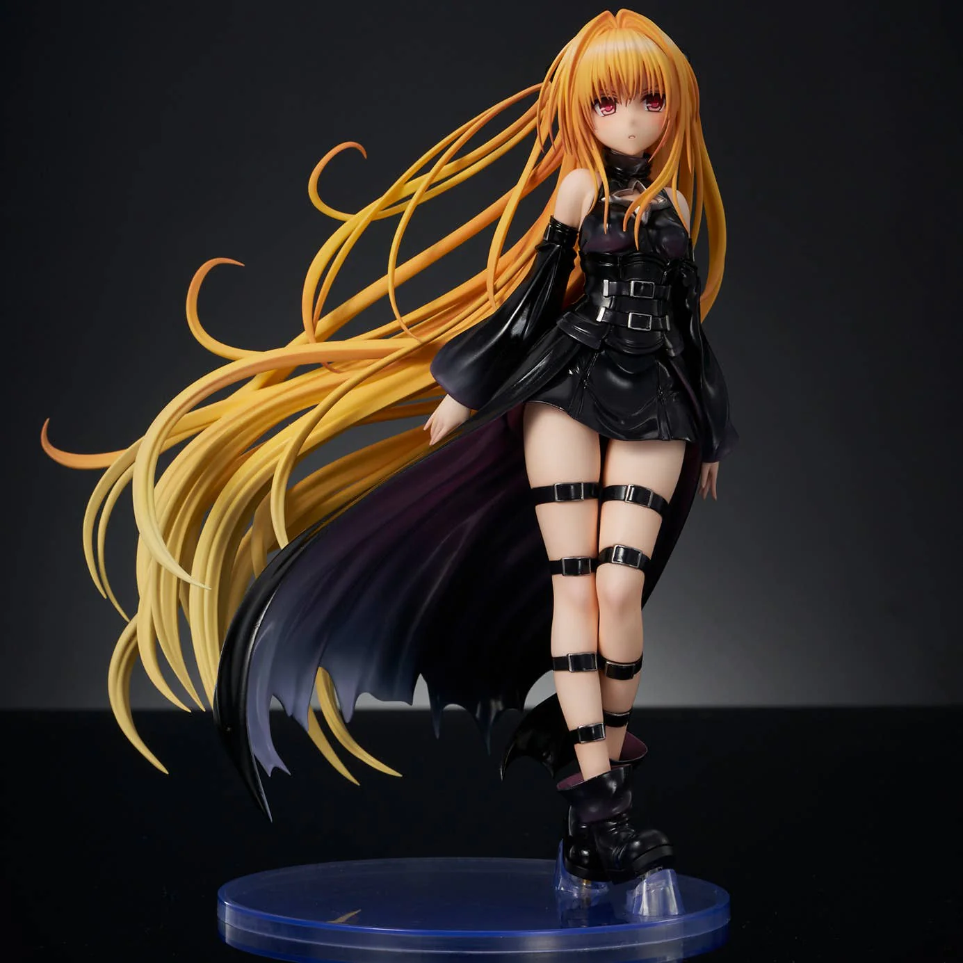 To LOVE-Ru Darkness – Golden Darkness Black Trans Ver. - Image 11