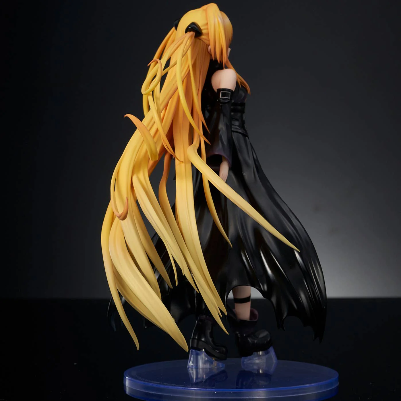 To LOVE-Ru Darkness – Golden Darkness Black Trans Ver. - Image 8