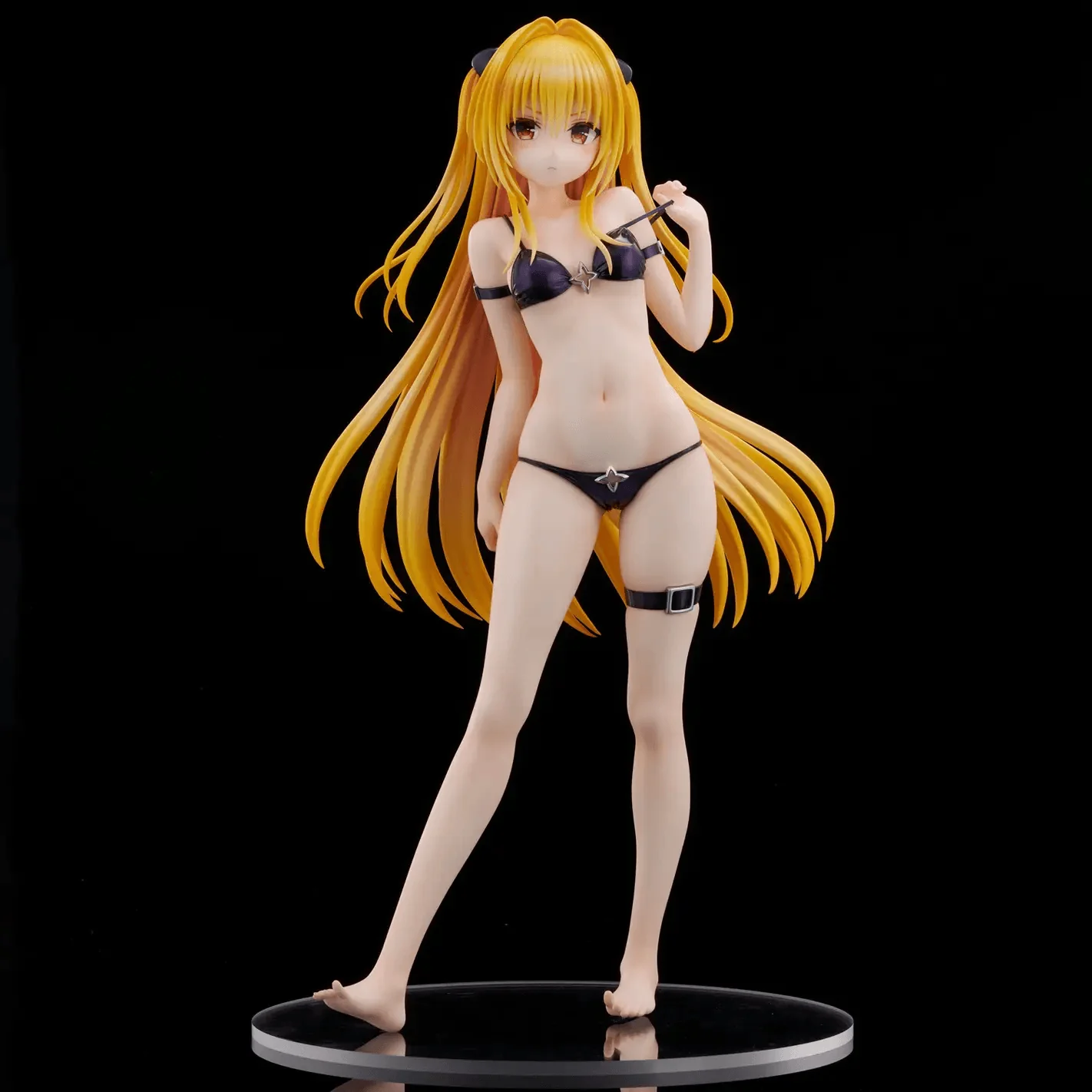 To LOVE-Ru Darkness Swimsuit Series “Golden Darkness” 1/4 Scale Figure - Image 4