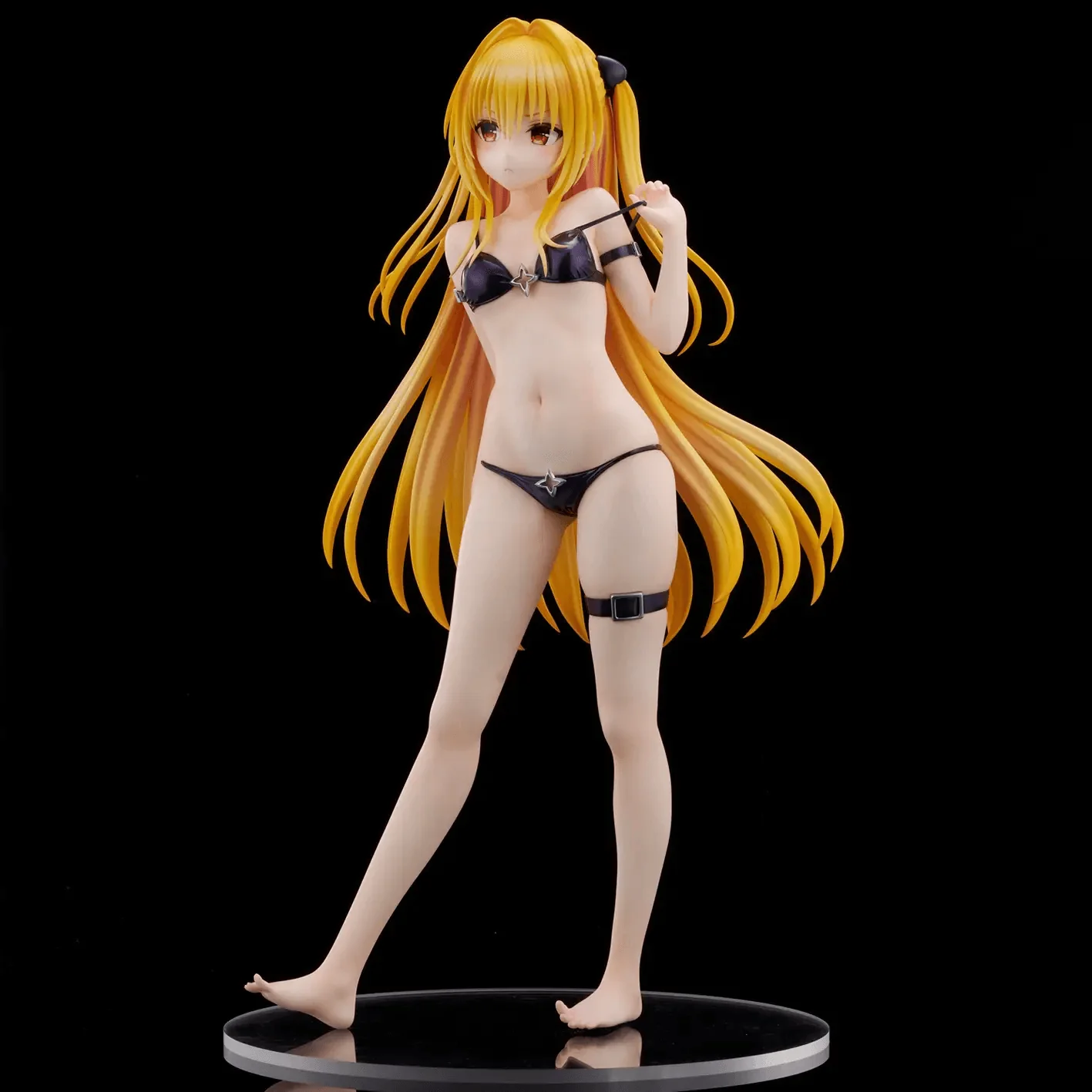 To LOVE-Ru Darkness Swimsuit Series “Golden Darkness” 1/4 Scale Figure - Image 5