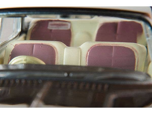 Tomica Limited Vintage 1/64 LV-42c Mitsubishi Debonair Brown 1964 - Image 8