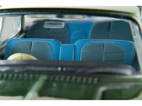 Tomica Limited Vintage 1/64 LV-42d Mitsubishi Debonair Green 1964 - Image 8