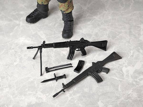 figma JSDF Soldier - Image 7