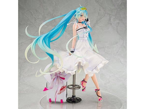 Racing Miku 2021: Vacation Style Ver. - Image 3